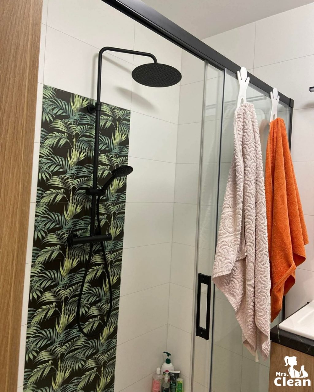 Instagram post from mrs.clean.pl. This post is in position 1.